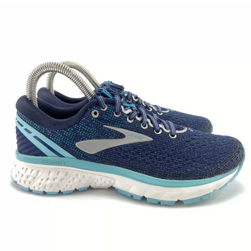 🔴SOLD Brooks Women's Ghost 11 Running Shoes Size - Picture 2 of 8